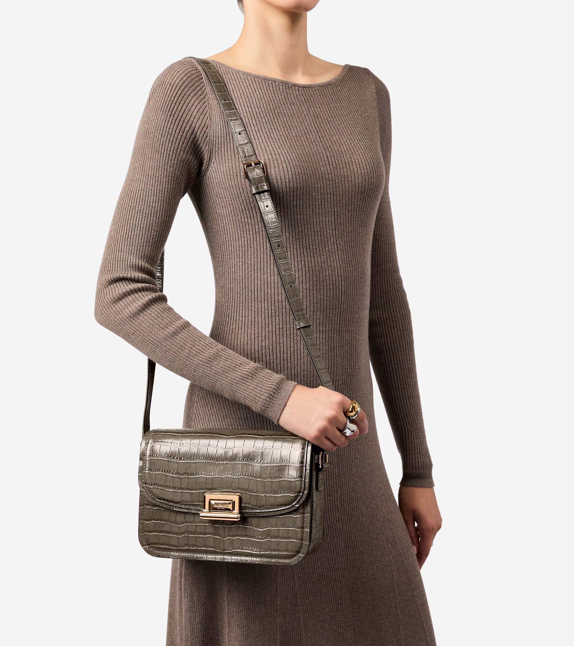 U08797:DEEP OLIVE CROCO PRINT:0000