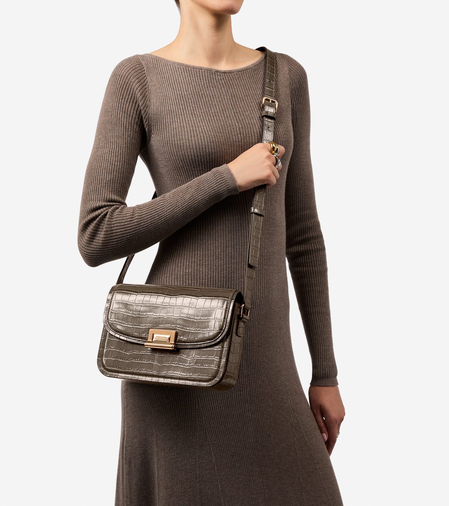 U08797:DEEP OLIVE CROCO PRINT:0000