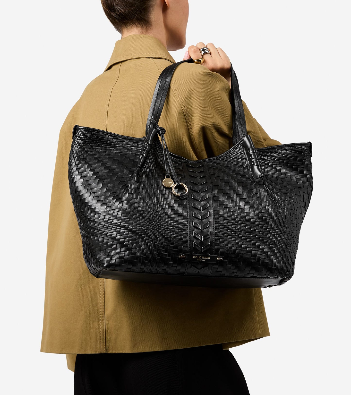 U08738:BLACK:null